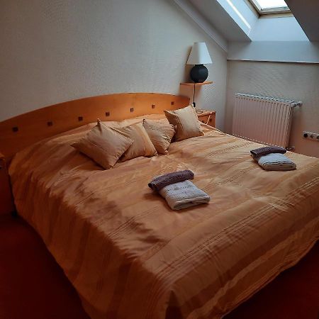 Kata Apartman Apartment Bük Exterior foto